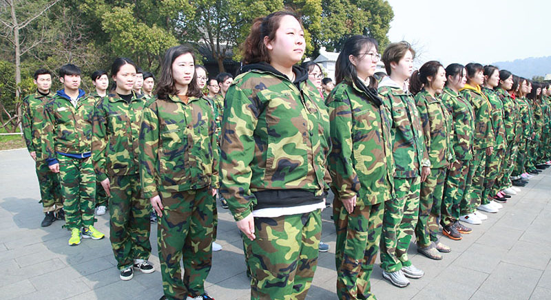 5d9fef602ca28.jpg 5d7f4f3ed4a27.jpg